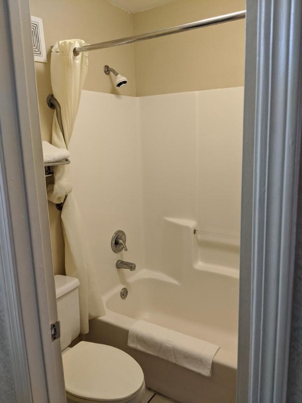 Key West Inn - Montgomery South image 10